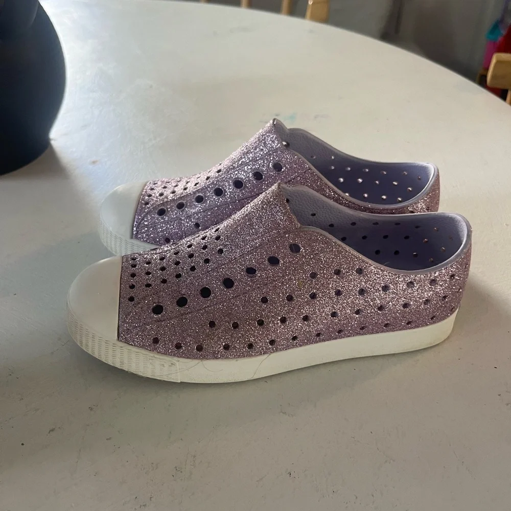 Native Kids Glitter Slip-On Sneakers - Purple and White - Picture 3 of 5